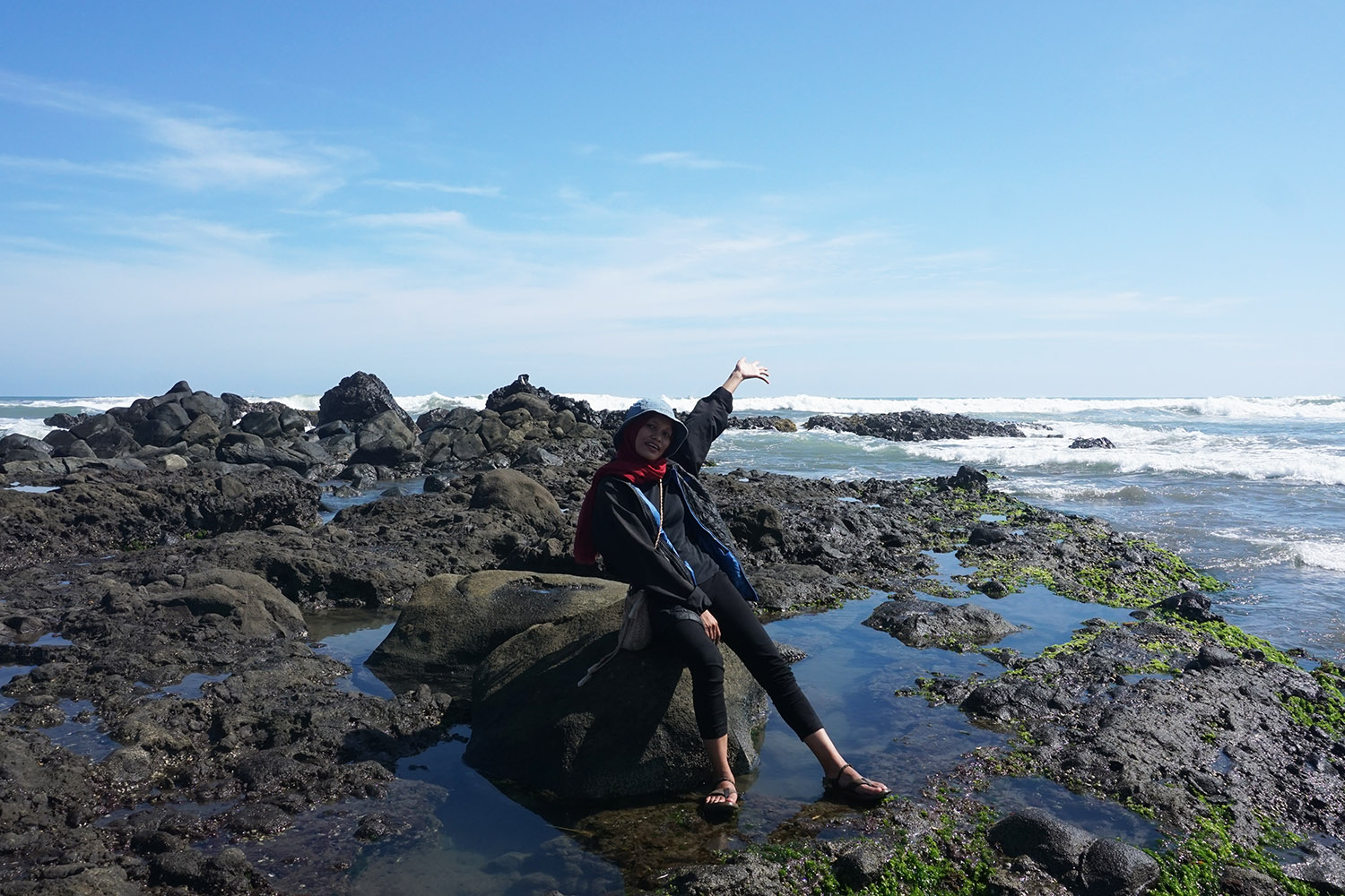 Pantai Jayanti Cidaun Cianjur Selatan Siti Mustiani