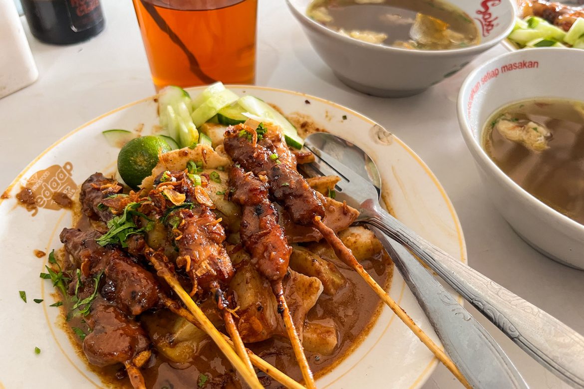 Sate Kuah Pelabuhan Kuliner Kesukaan Warga Pontianak