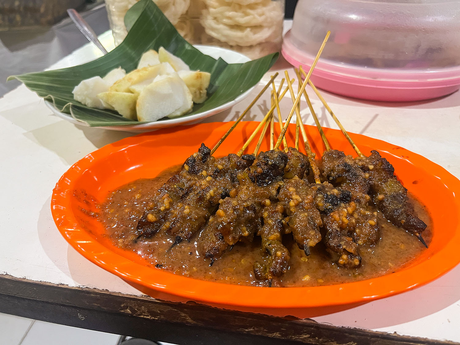Sate Sapi Suruh & Bakso